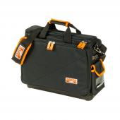 Werkzeug und Laptoptasche, mit Kunststoffboden